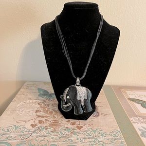 Elephant pendant necklace